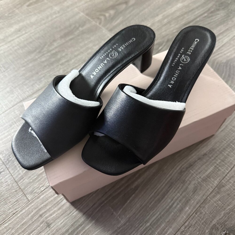 NIB Chinese Laundry Lana Women’s Slip On Heel Black Size 10